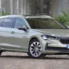 Precut tint film kit for Skoda Superb Break from 2024-2024