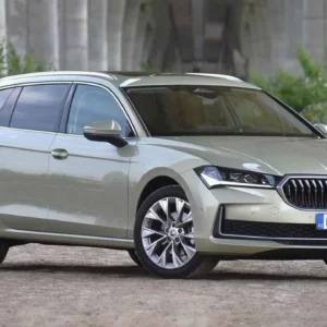 Precut tint film kit for Skoda Superb Break from 2024-2024