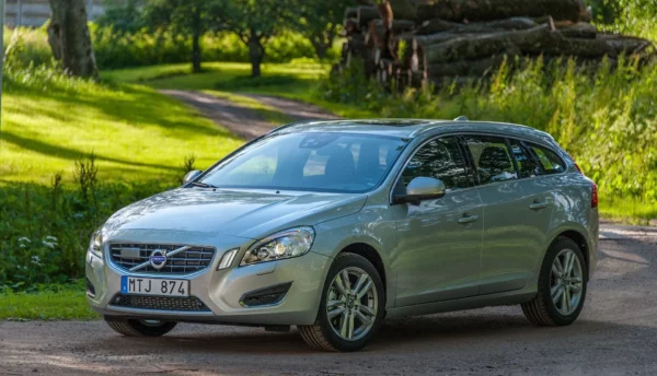 Precut tint film kit for Volvo V 60 5 Doors from 2010-2018