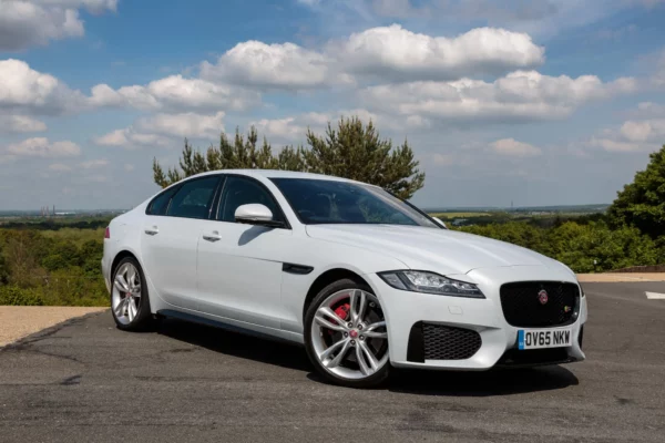 Precut Tint Film Kit For Jaguar Xf 4 Doors From 2016 2024 Precut tint film kit for Jaguar Xf 4 Doors from 2016-2024