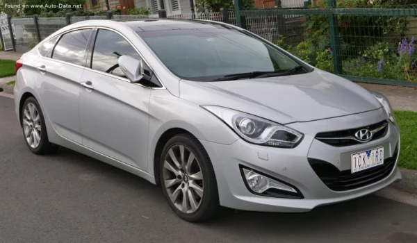 Precut tint film kit for Hyundai I 40 4 Doors Sedan from 2011-2014